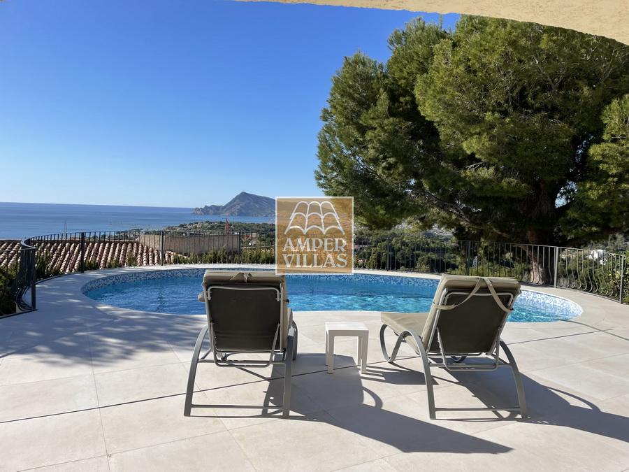 Holiday villa with sea views in Costa Blanca Altea (REF 176)